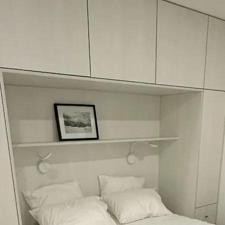 Maison Balneo - - &